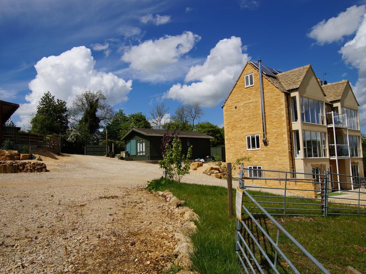 Апартаменты Beautiful Cotswold View Буртон-он-те-Уотер Экстерьер фото